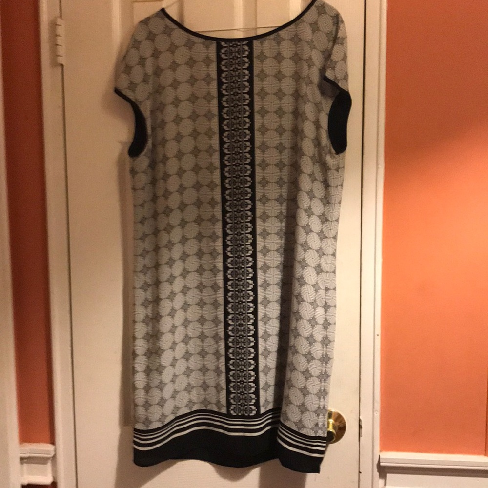 EUC Final price Max Studio geometric sheath dress